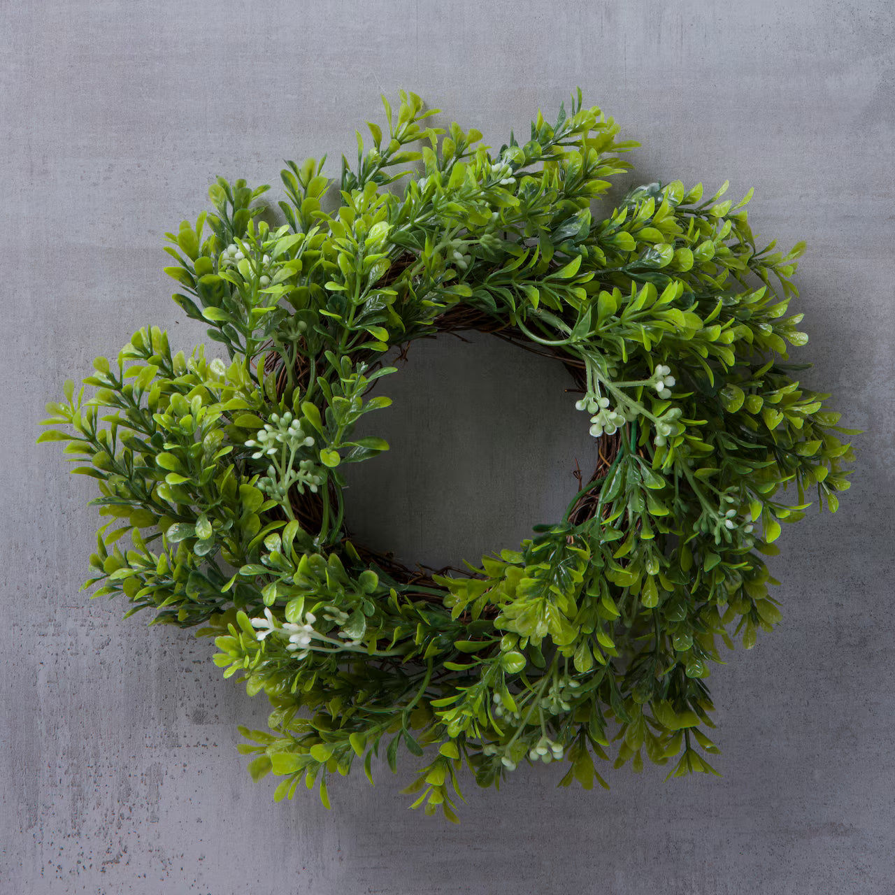 9" Mini Boxwood Wreath with Flowers – Green Artificial Door & Wall Accent for Indoor Home Décor